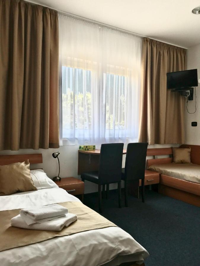 Hotel Remy Bratislava Buitenkant foto